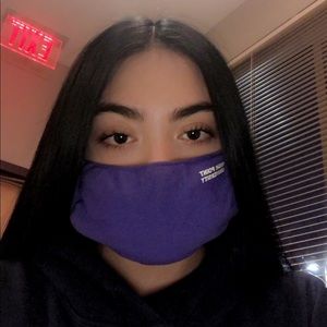 Meet your Posher, Kaila